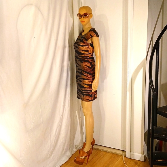 🔥 🔥 NWOT Alexander McQueen Multicolor, Gennplad, Zebra Print Design Dress - Picture 7 of 16